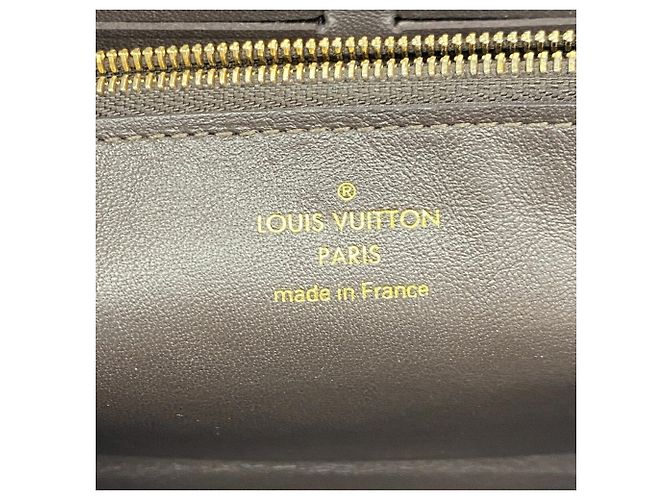 Capucines Louis Vuitton langes Portemonnaie in Galle - Ansicht 4