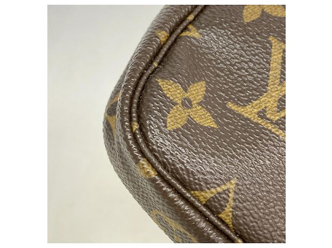 Louis Vuitton Monogram Mini Pochette Accessoires - Ansicht 8
