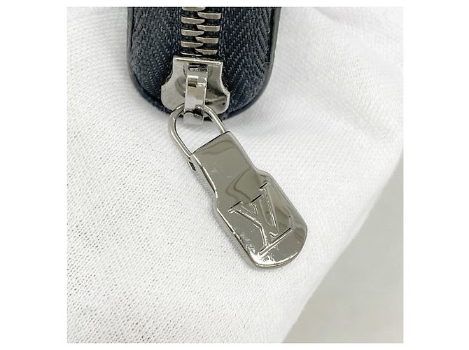 Portefeuille Zippy Louis Vuitton Monogram Eclipse - vue 7