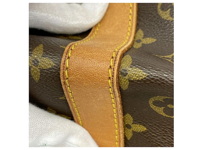 Louis Vuitton Boston Monogram Keepall Bandoulière 60 - vista 3