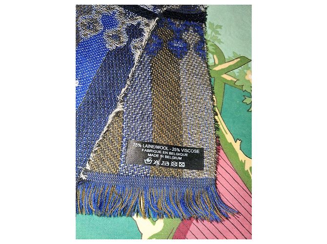 Kenzo Sciarpa in 75% lana e viscosa blu con motivo floreale - vista 3