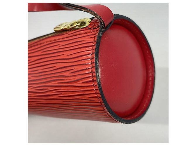 Bolsa Louis Vuitton Epi Soufflot - vista 8