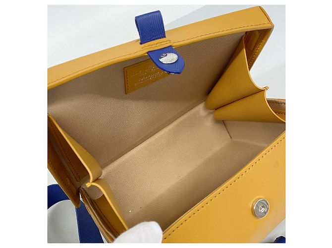 Sac à épaule Louis Vuitton Saffron - vue 4