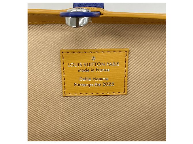Sac à épaule Louis Vuitton Saffron - vue 5