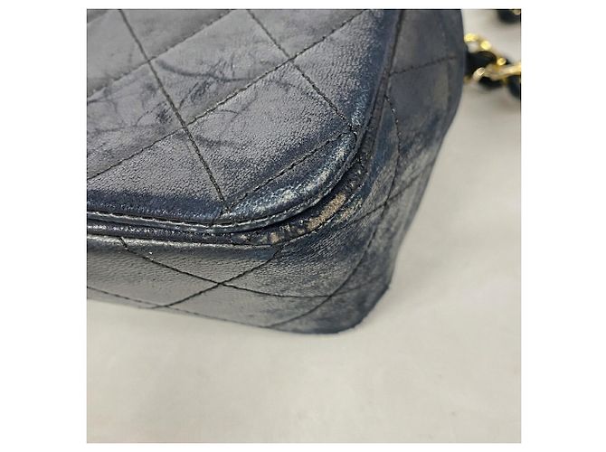 Chanel Matelassé Schultertasche mit Kette - Ansicht 7