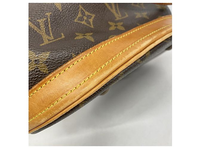 Sac Tote Louis Vuitton Monogram Bucket PM - vue 8