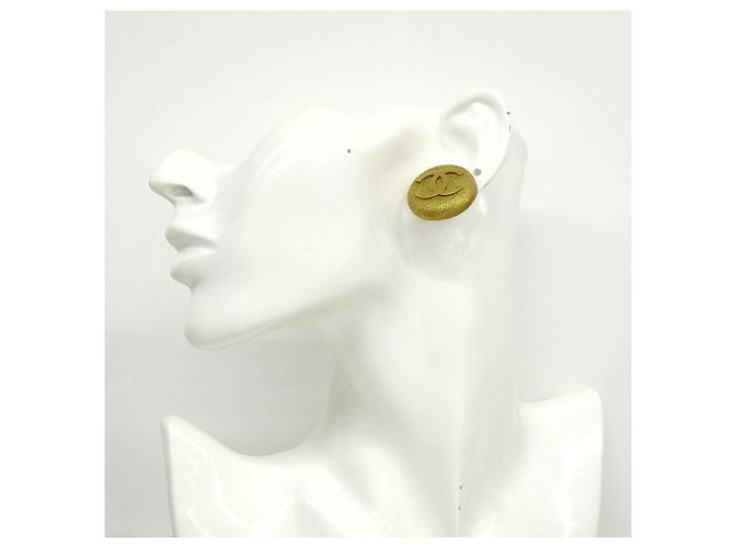 Boucles d'oreilles clips Chanel Gold - vue 5