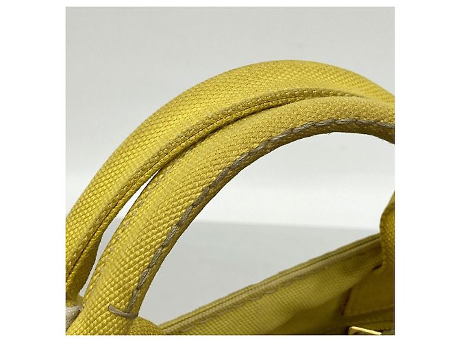 Borsa Tote Prada Canapa Canvas in giallo - vista 8