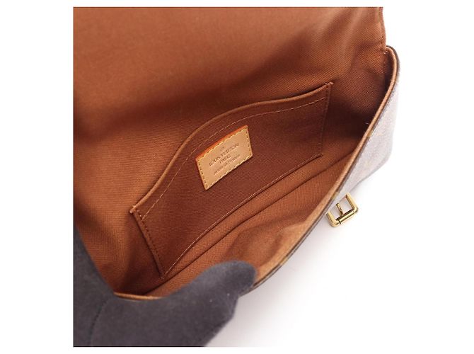 Louis Vuitton Pochette Marelle Waist Bag - vista 3