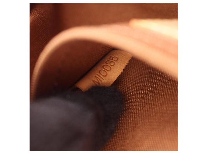 Louis Vuitton Pochette Marelle Waist Bag - vista 5