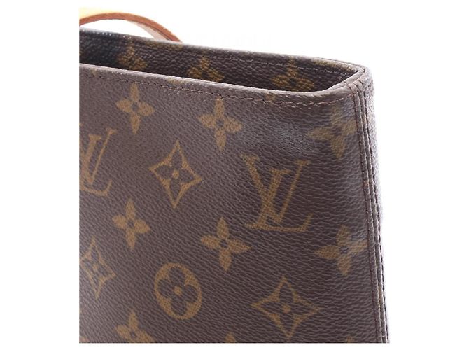 Louis Vuitton Luco Monogram Tote Bag - view 10