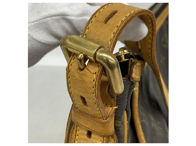 Sac à épaule Louis Vuitton Monogram Tulum GM - vue 6