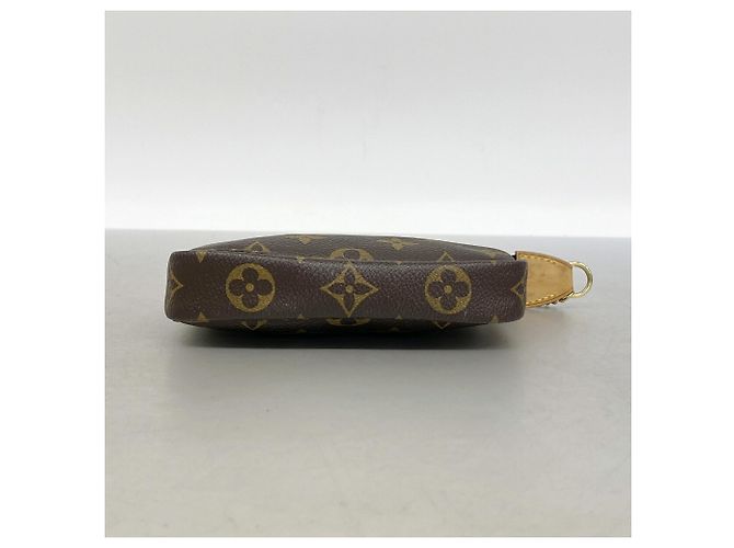 Louis Vuitton Monogram Mini Pochette Accessoires - vista 3