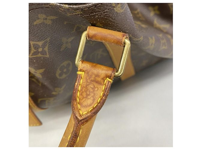 Louis Vuitton Boston Monogram Keepall Bandoulière 50 - vue 9