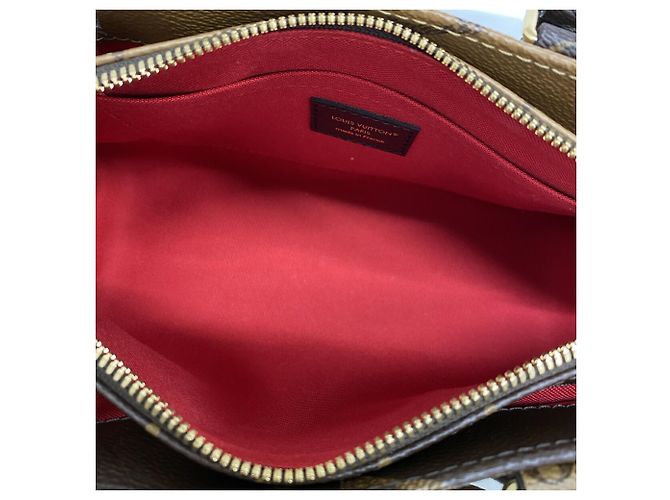 Bolso de mano OnTheGo EW con cadena Monogram Giant Reverse Louis Vuitton - vista 4