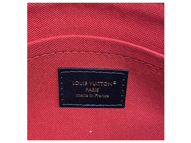 Bolso de mano OnTheGo EW con cadena Monogram Giant Reverse Louis Vuitton - vista 5