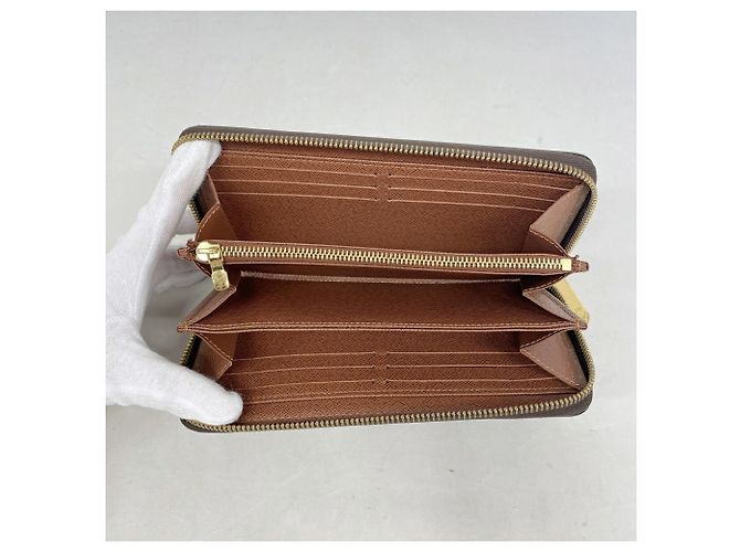 Cartera Zippy Monogram Louis Vuitton - vista 3