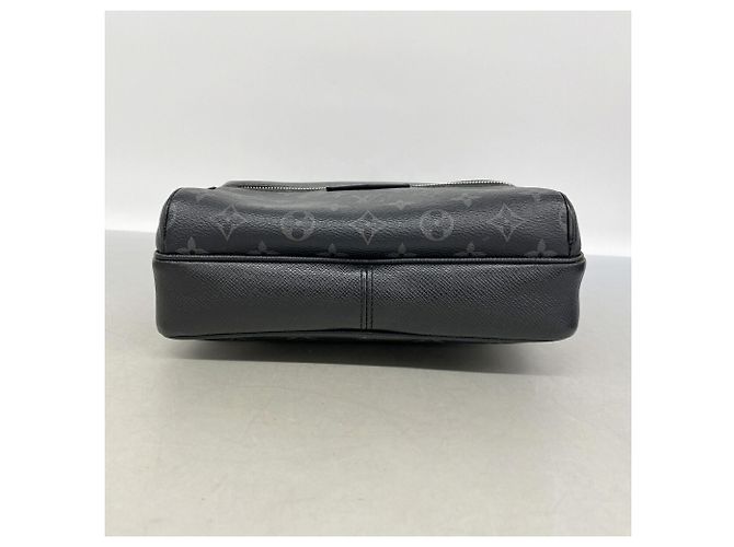 Sac à épaule Louis Vuitton Taigarama Outdoor PM - vue 3