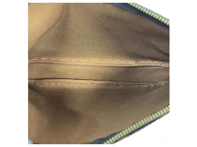 Sac Pochette Accessoires Monogram Louis Vuitton - vue 4