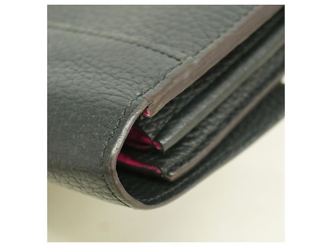 Louis Vuitton Long Wallet in Noir - view 5