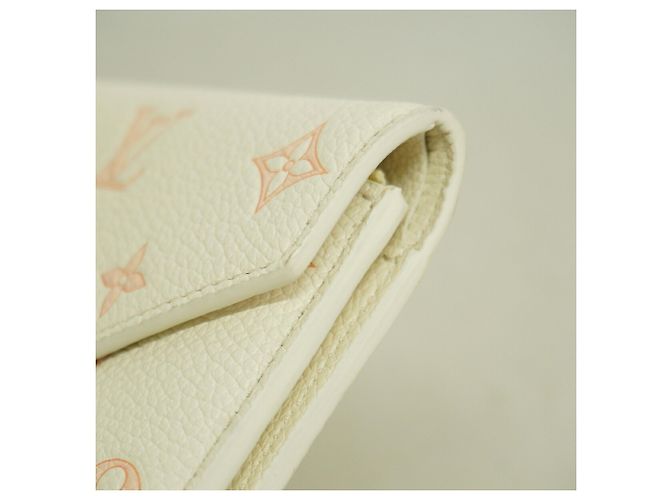 Portafoglio Louis Vuitton Tri-fold in Peach - vista 5