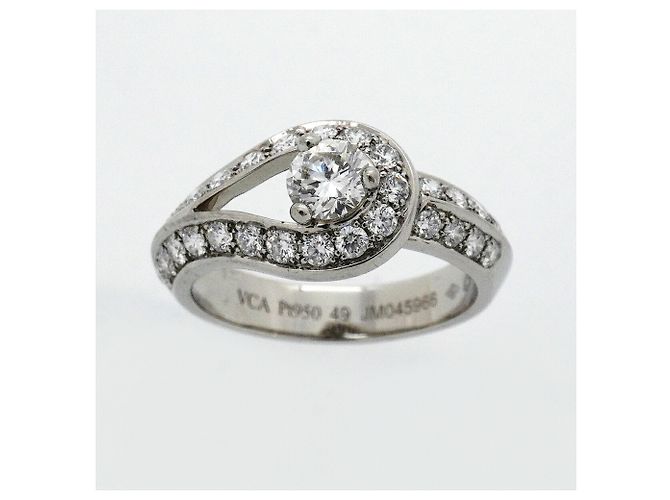 Van Cleef & Arpels Couture Bandring aus Platin und Diamanten - Ansicht 2