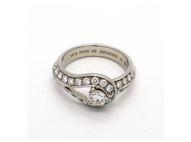 Van Cleef & Arpels Couture Bandring aus Platin und Diamanten - Ansicht 3