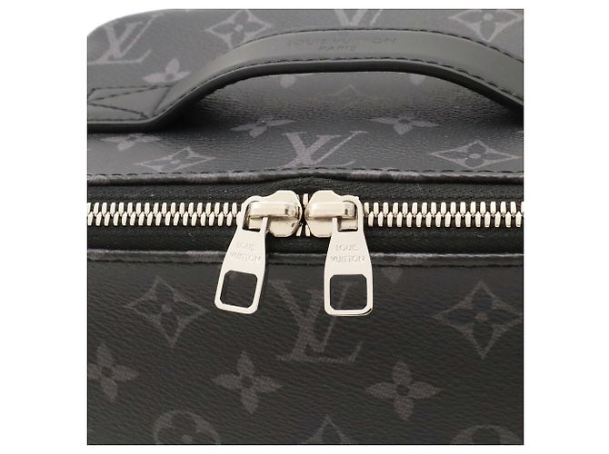 Necessaire Louis Vuitton Monogram Eclipse - vista 6