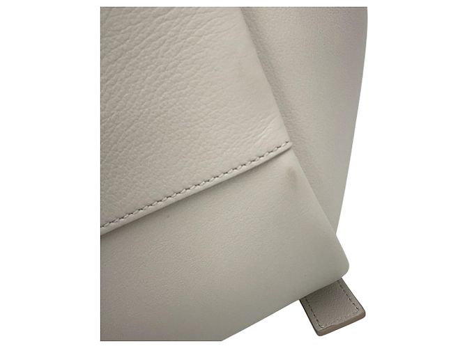 Borsa Loewe Hammock Flip in pelle di vitello classica - vista 8
