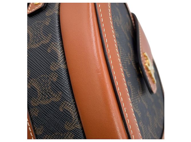 Céline Borsa a tracolla in pelle Celine Triomphe Heart - vista 7