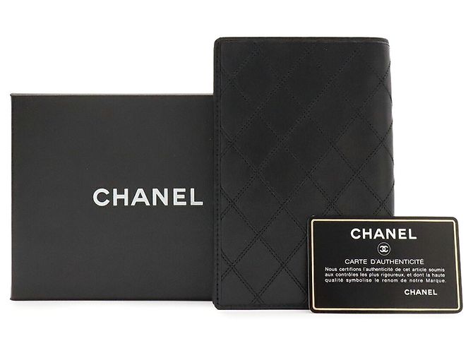 Chanel Bicolore Bi-fold Wallet - view 7
