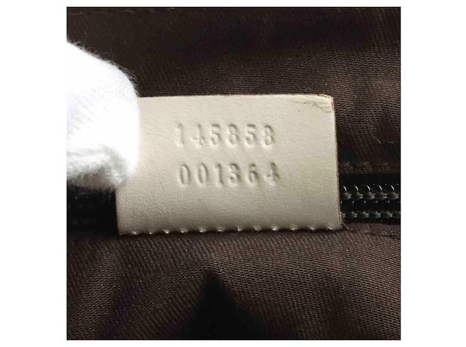 Bolsa de Ombro Gucci em Lona GG e Couro - vista 16