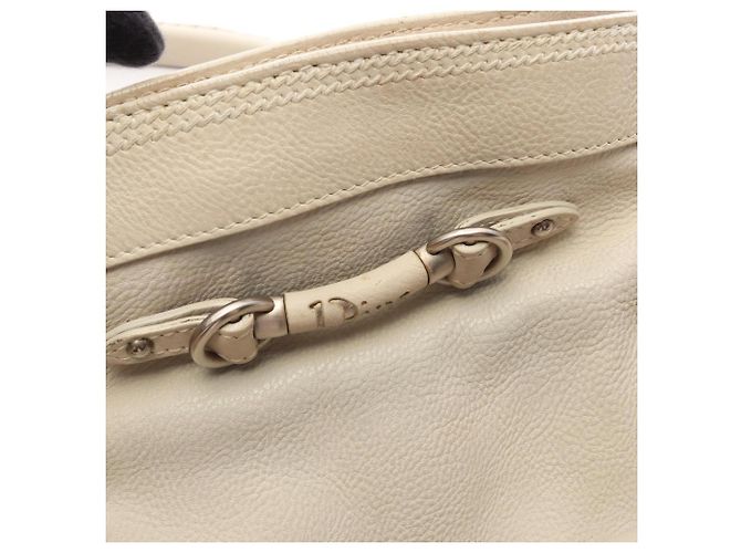 Bolsa de ombro Christian Dior em couro marfim - vista 16