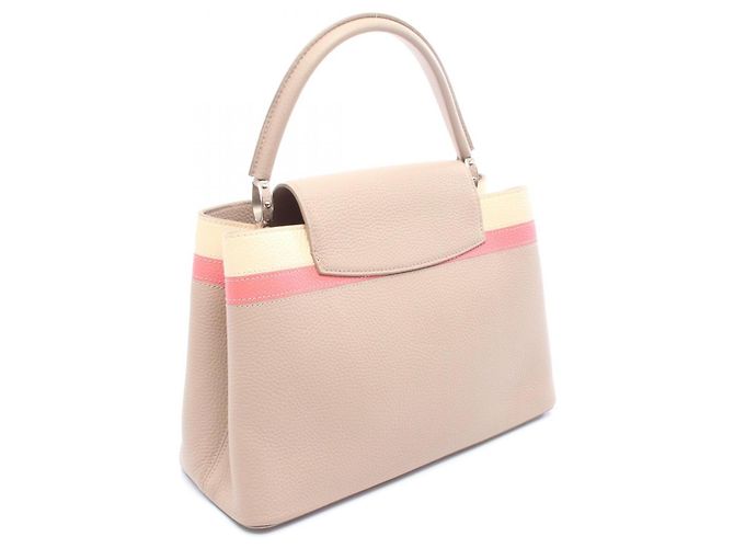 Borsa Louis Vuitton Capucines MM - vista 2