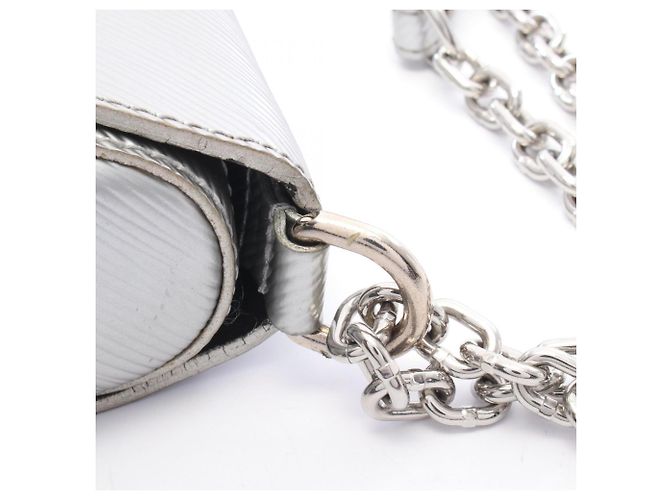 Bolso de hombro Louis Vuitton Twist PM Epi Argent - vista 6