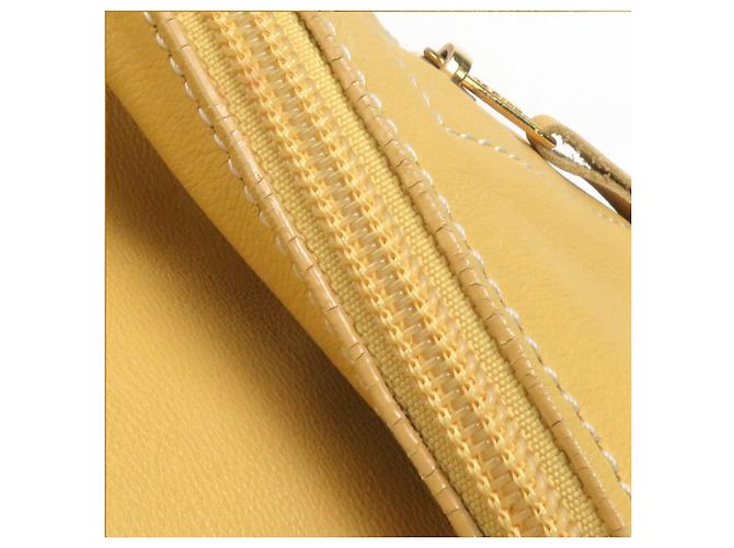 Mochila Loewe de piel amarilla - vista 11