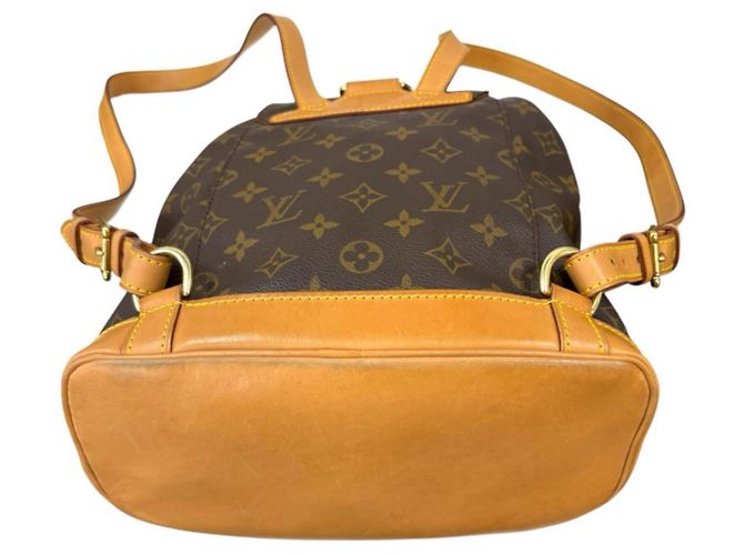 Louis Vuitton Montsouris MM Monogram Backpack - view 13