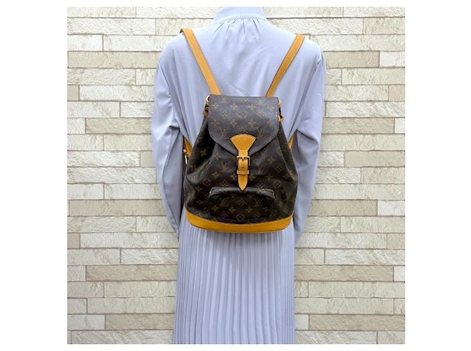 Louis Vuitton Montsouris MM Monogram Backpack - view 2