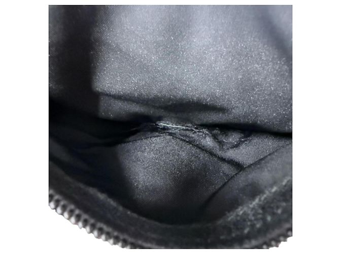 Borsa a tracolla Prada in nylon nero - vista 9