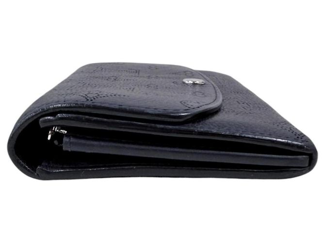Louis Vuitton Portefeuille Iris Mahina Long Wallet - view 3