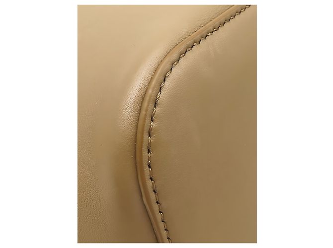 Bolso de cubo Pebble LOEWE Medium en piel de becerro lisa marrón - vista 10