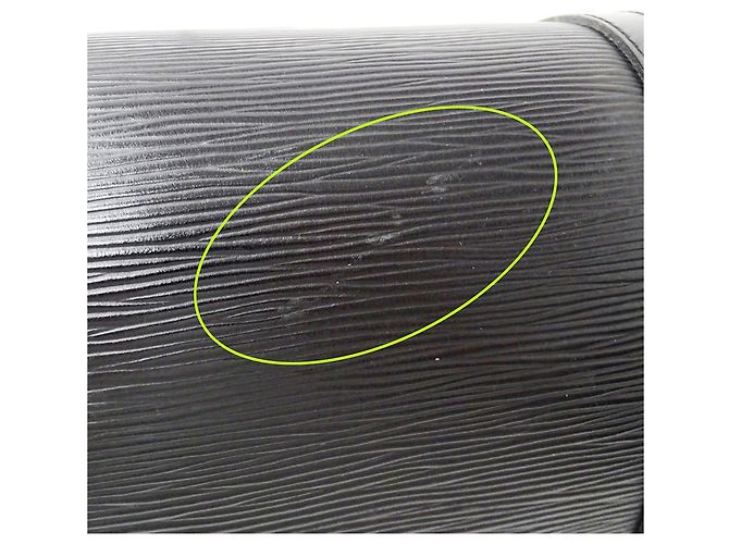 Bolsa de mão Louis Vuitton em couro Epi - vista 9
