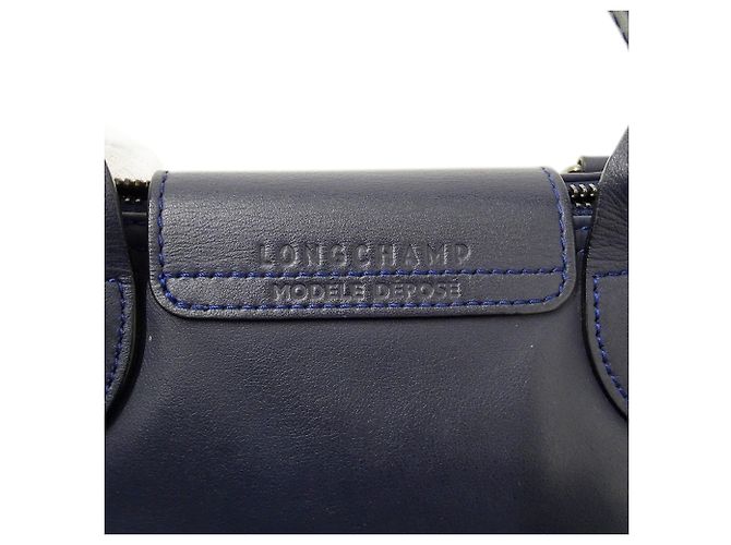 Longchamp Handtasche aus Leder in Navy - Ansicht 6