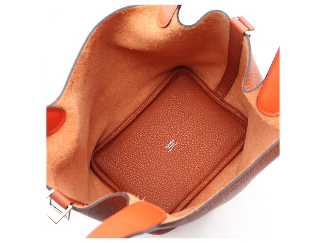 Hermès Hermes Picotin Lock PM Handbag - view 3