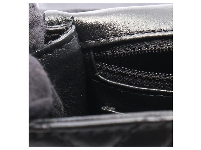 Bolso Chanel 2.55 de piel de becerro negra - vista 7
