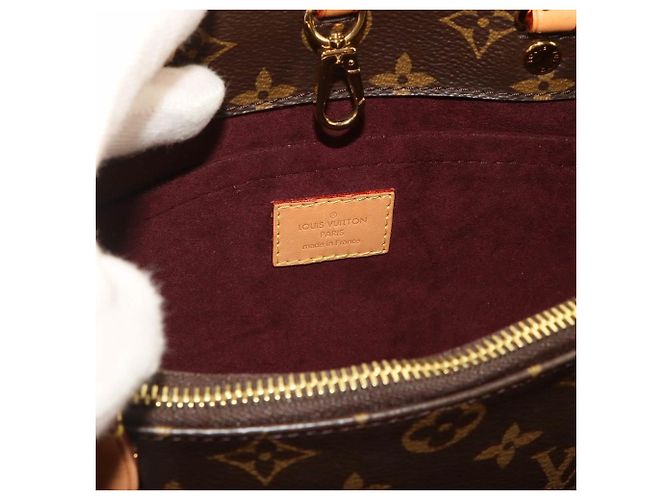 Louis Vuitton Montaigne BB Monogram Handbag - view 7