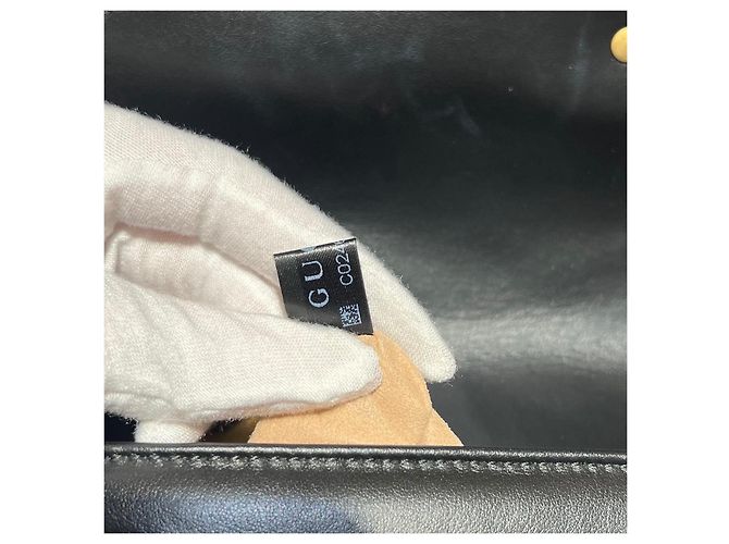 Borsa a tracolla Gucci Marmont in pelle nera - vista 7