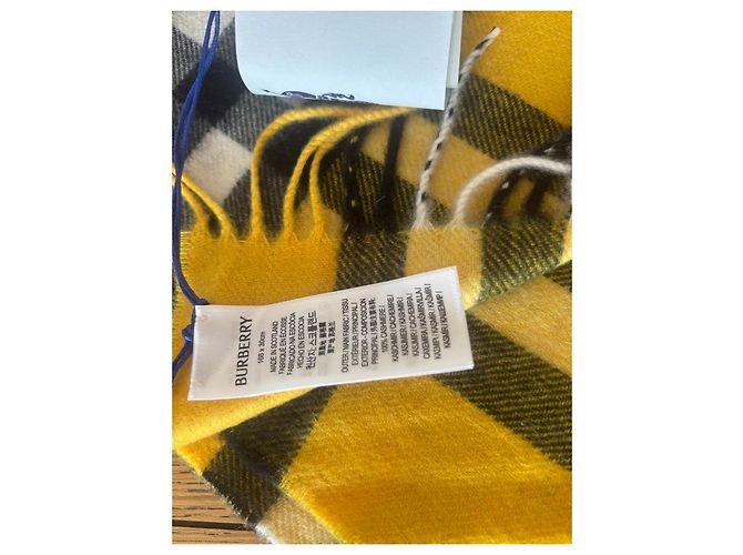 Sciarpa Burberry in cashmere a quadri giallo e nero - vista 4