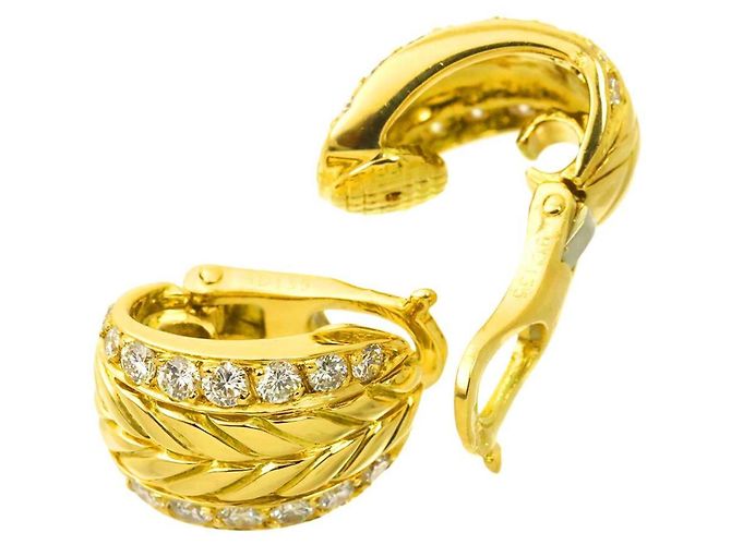 Timeless Pendientes de clip Chanel en oro amarillo 18K y diamantes - vista 4