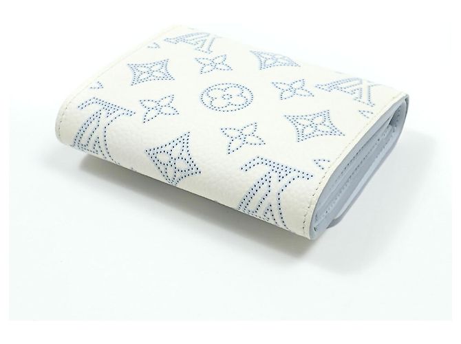 Louis Vuitton Mahina Portefeuille Iris Compact Bi-fold Wallet - vista 2
